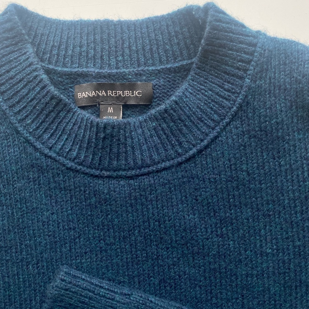 Medium Banana Republic Crewneck Cotton Blend Sweater